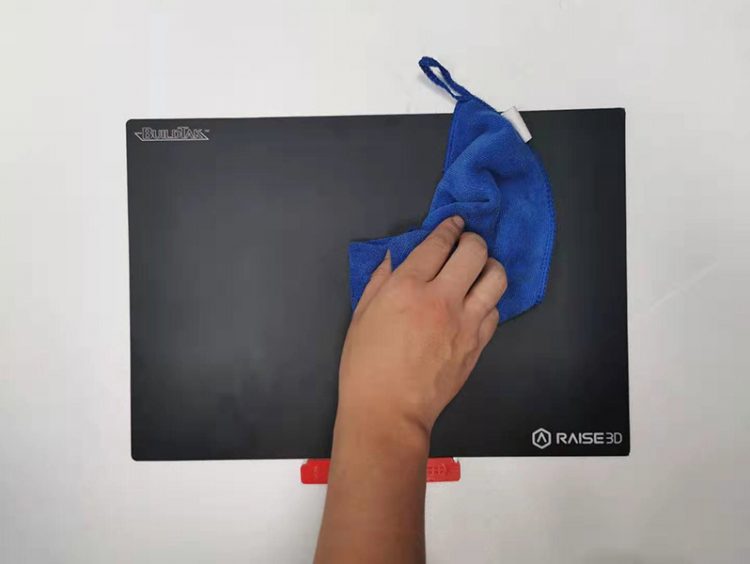 Cleaning the BuildTak of a 3D Printer