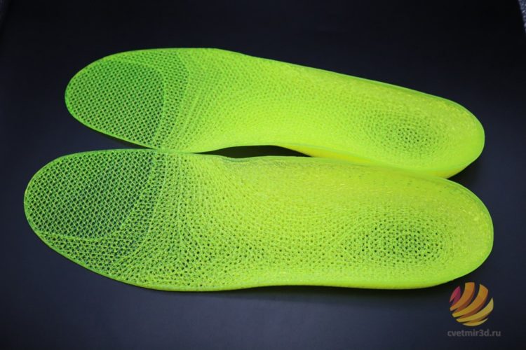 A set of insoles printed without filling the first and last layers. Printing time is 1 hour 30 minutes.