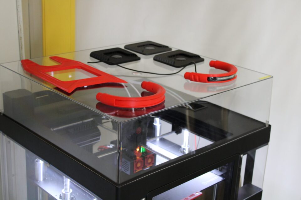 What Are the Considerations for Choosing a 3D Printer for Rapid Prototyping